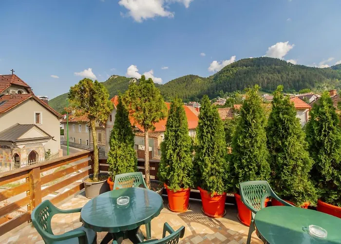 Проживание в семье Casa Ivett