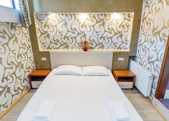 Проживание в семье Casa Ivett *